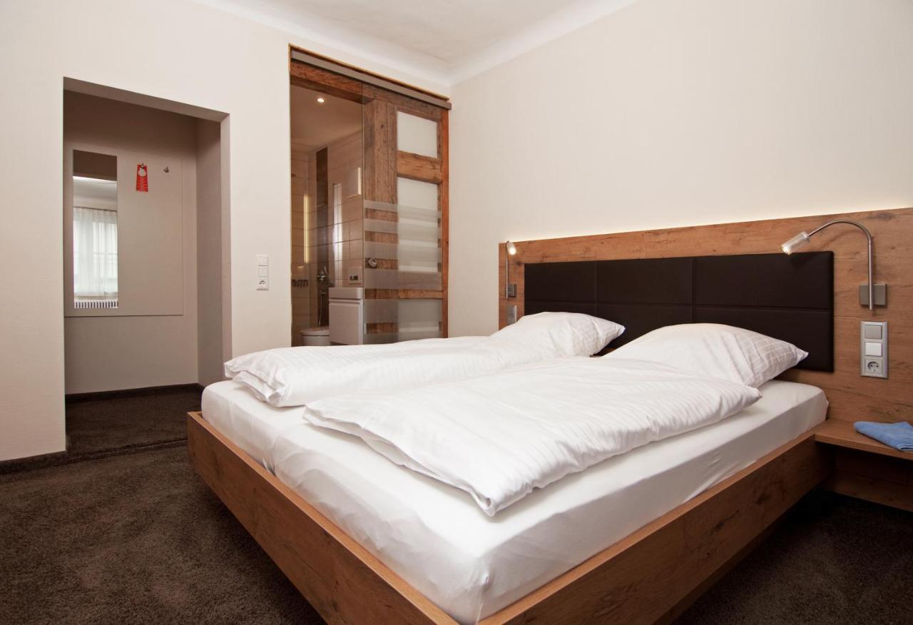 Gasthof Landhotel Hirsch Ostrach Екстериор снимка